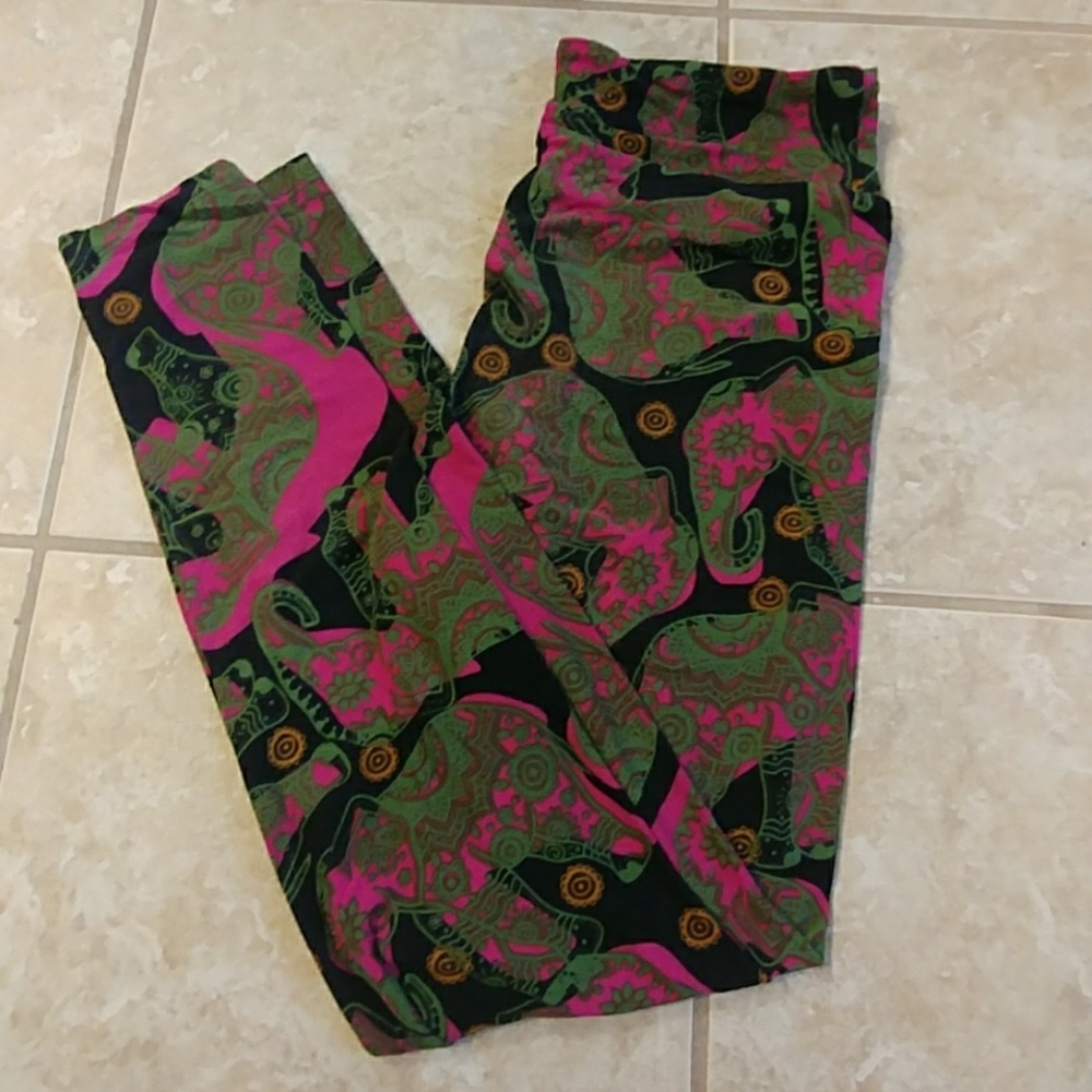 One Size (OS) LuLaRoe Leggings
